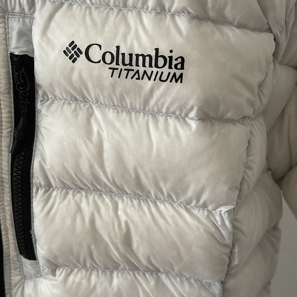 Columbia Titanium Arctic Down Jacket - Picture 2 of 13